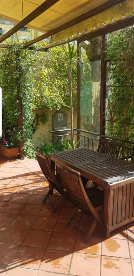 דירות פיזה La Casa Con Piscina Riscaldata Interna Anna Luxury Garden מראה חיצוני תמונה