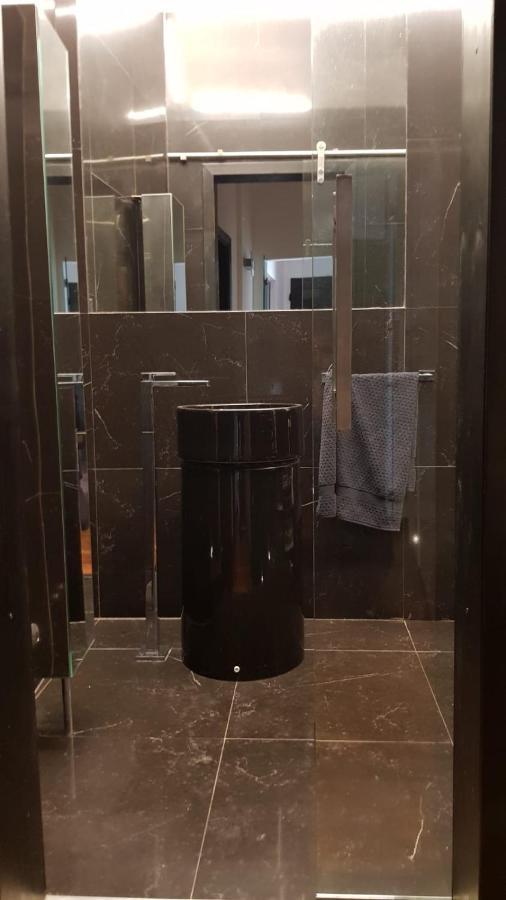 דירות פיזה La Casa Con Piscina Riscaldata Interna Anna Luxury Garden מראה חיצוני תמונה